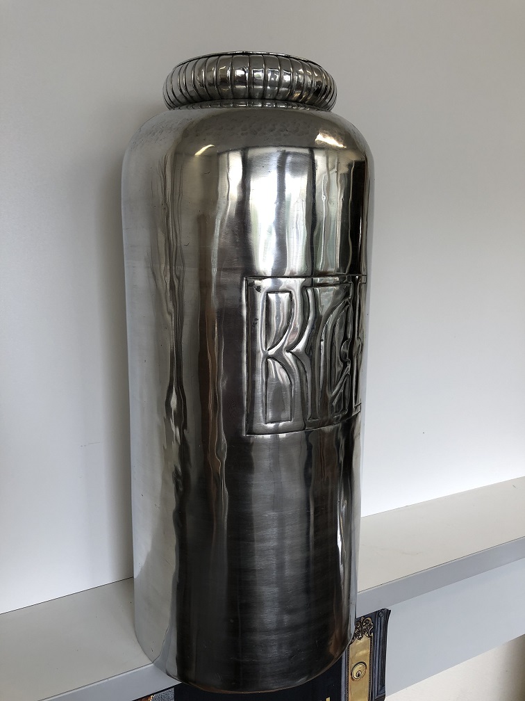 Installatie ruilen as Vaas aluminium XL, zilver-look, met inscriptie, zeer fraai. - HANDGEMAAKT.EU