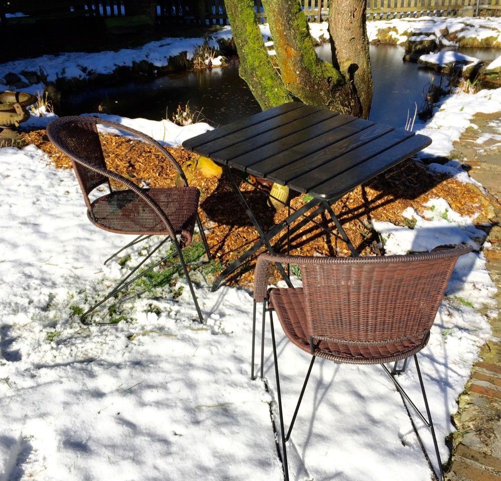 Prachtige tuinset 2 stoelen en tafel HANDGEMAAKT.EU