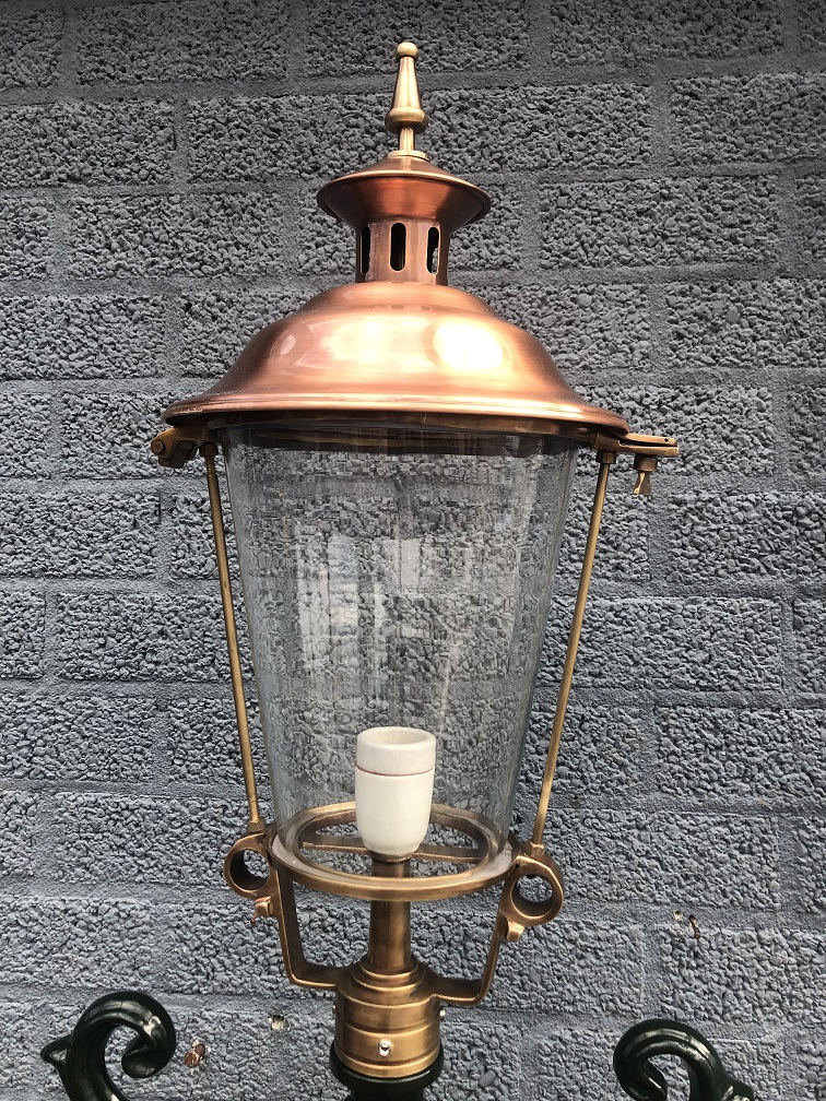 Londen hongersnood kraai Buitenlamp, lantaarn met keramische fitting en glas, gegoten aluminium... -  HANDGEMAAKT.EU